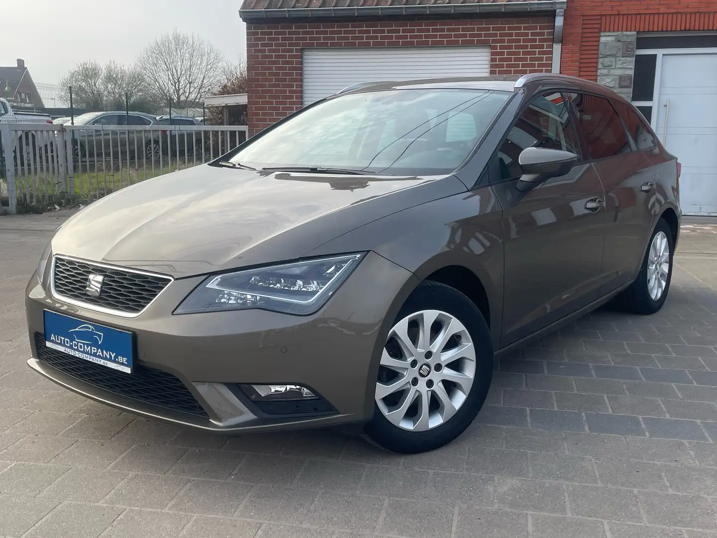 SEAT Leon ST 1.4 TGI CNG Connect Beige - 2