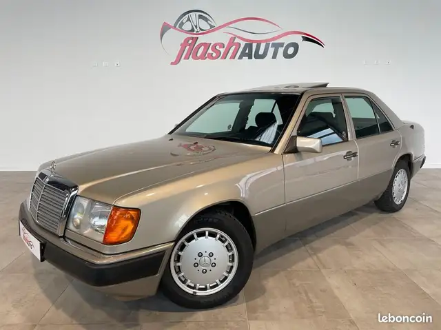 Mercedes-Benz 200 MERCEDES 124 SERIES 200E 2.0 i 120cv-1992
