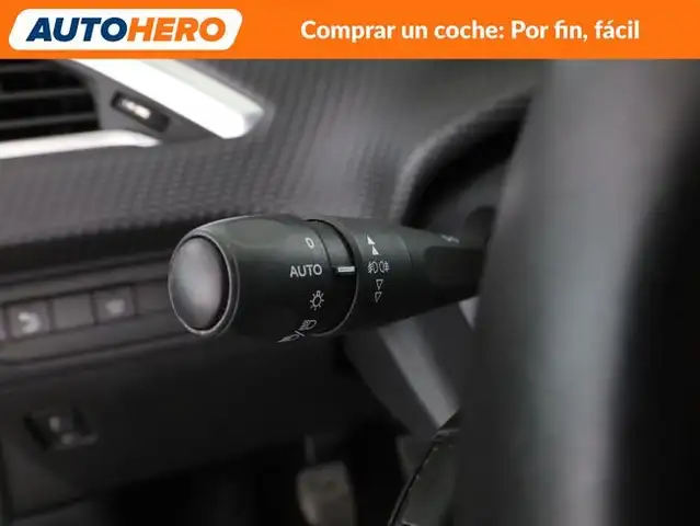 Peugeot 2008 view 30