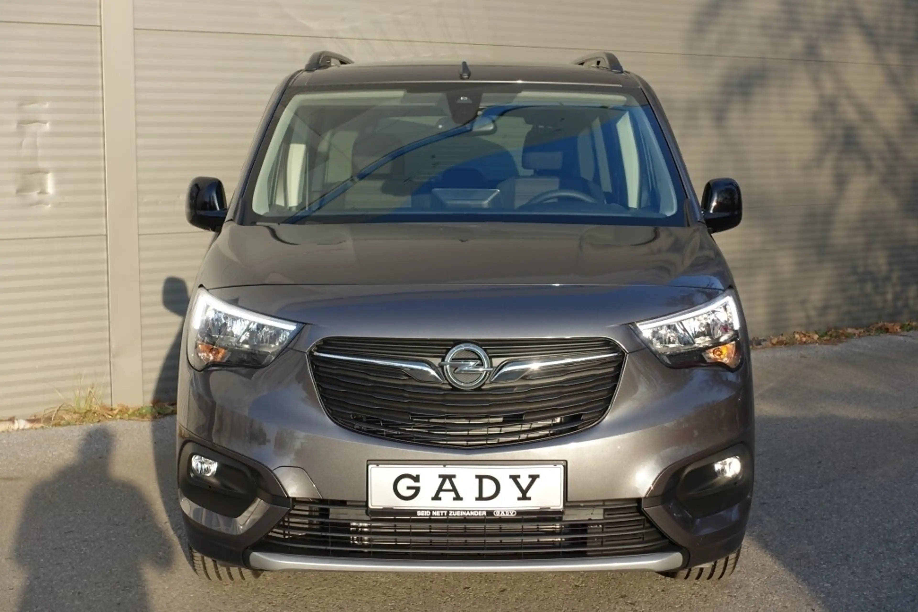 Opel Combo Life e-Combo Life L 50 kWh Elegance Plus — photo 14