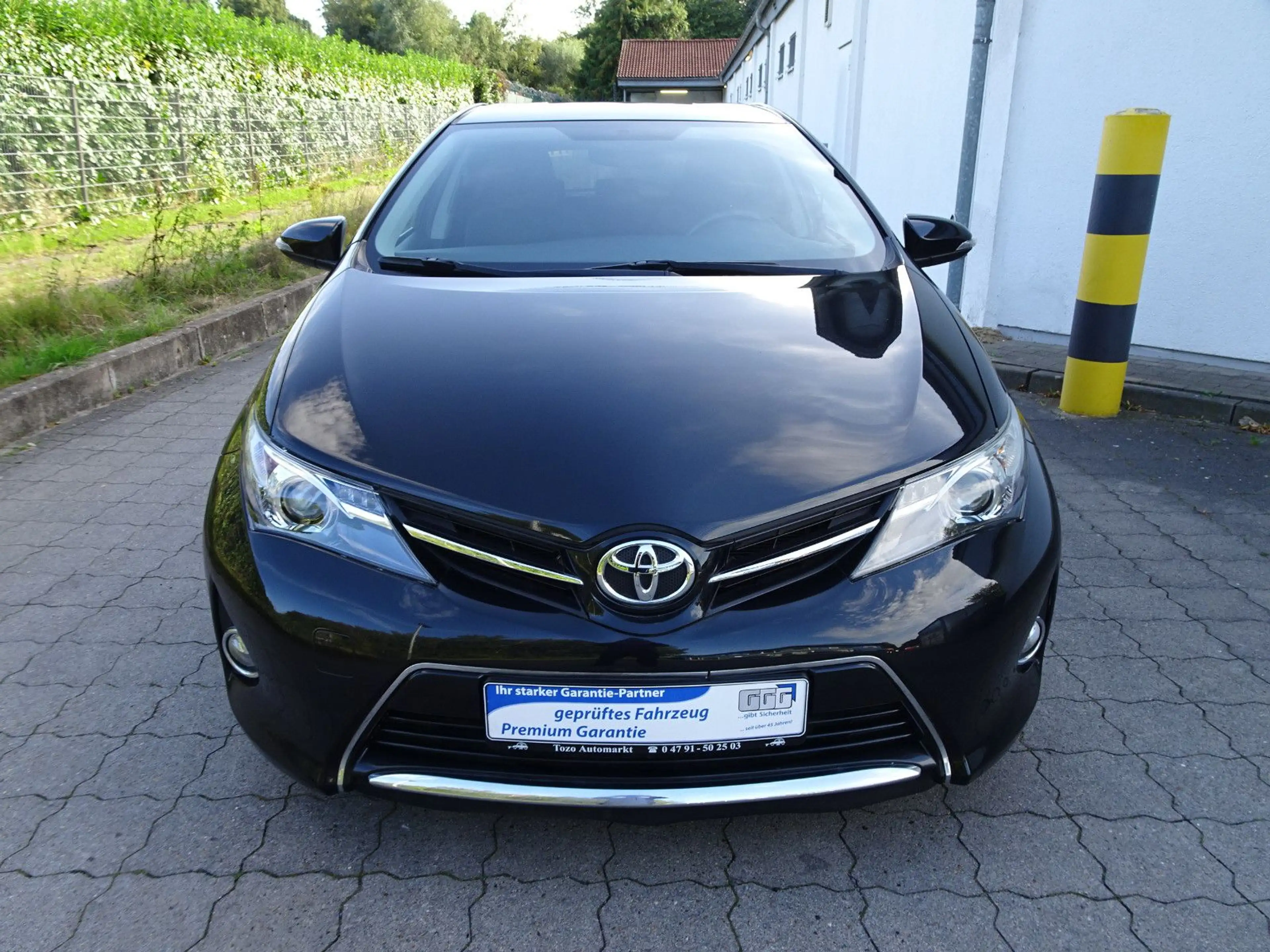 Toyota Auris 1,33-l-Dual-VVT-i / 1-Hand — photo 6