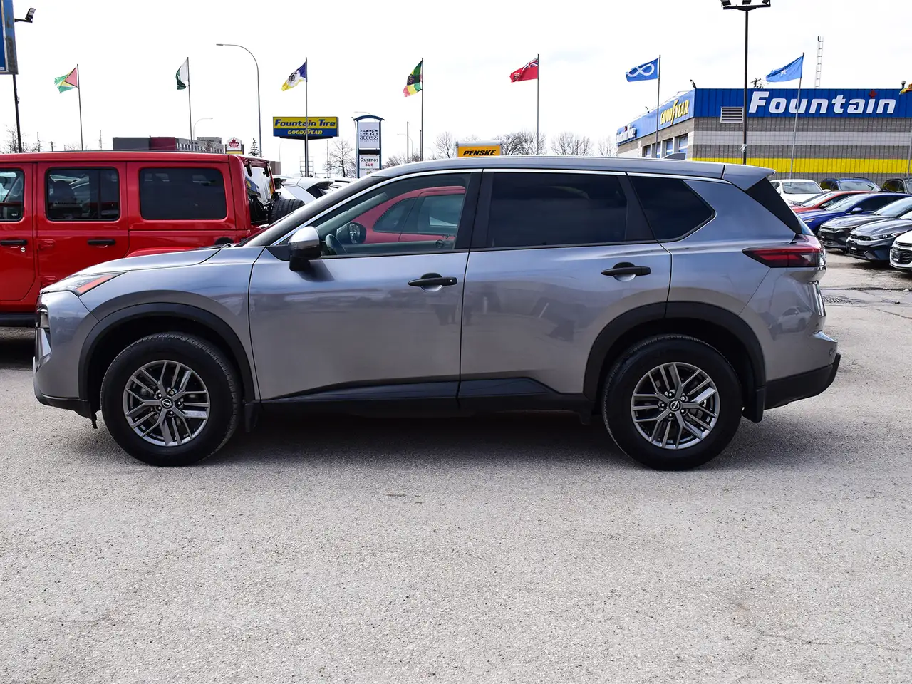 Nissan Rogue снимка Nissan Rogue