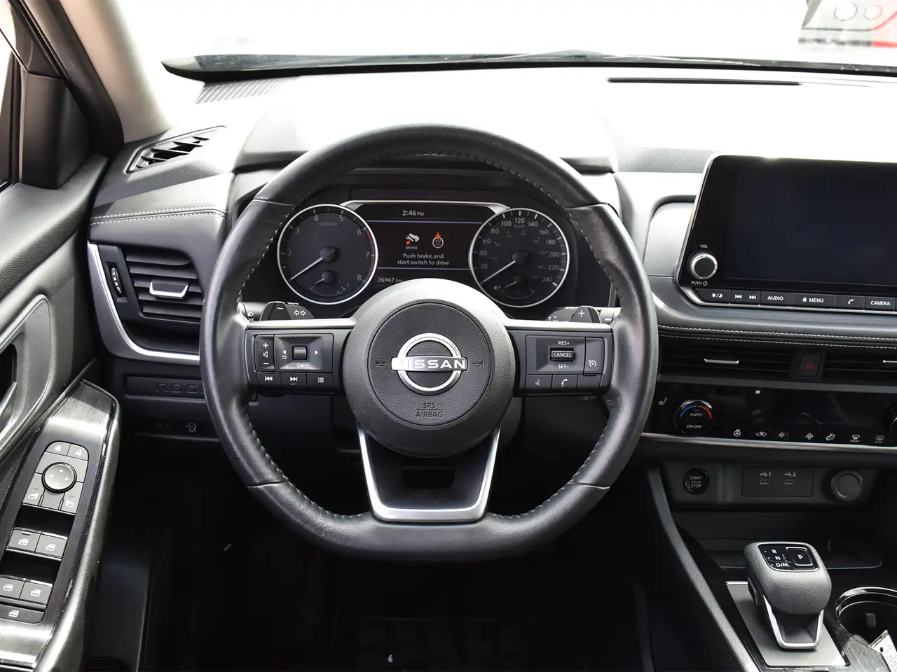 Nissan Rogue снимка Nissan Rogue