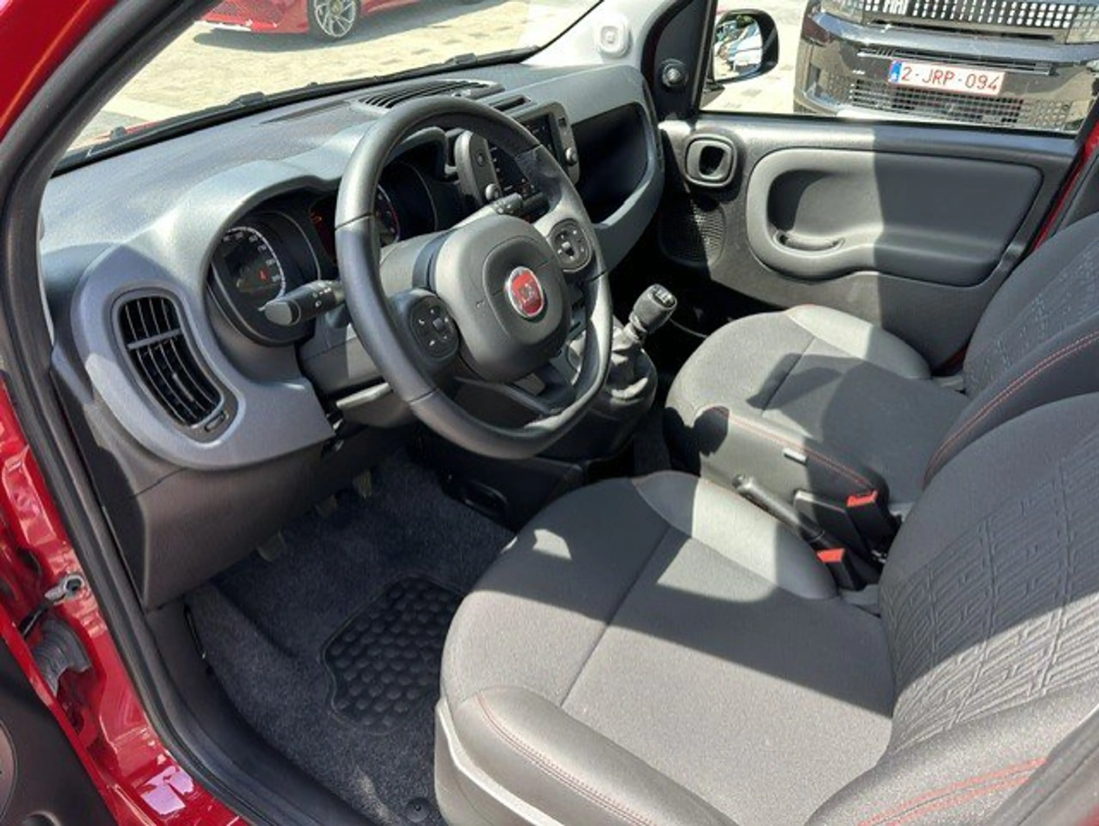 Fiat Panda FIAT PANDA 1.0i HYBRID CROSS — photo 2