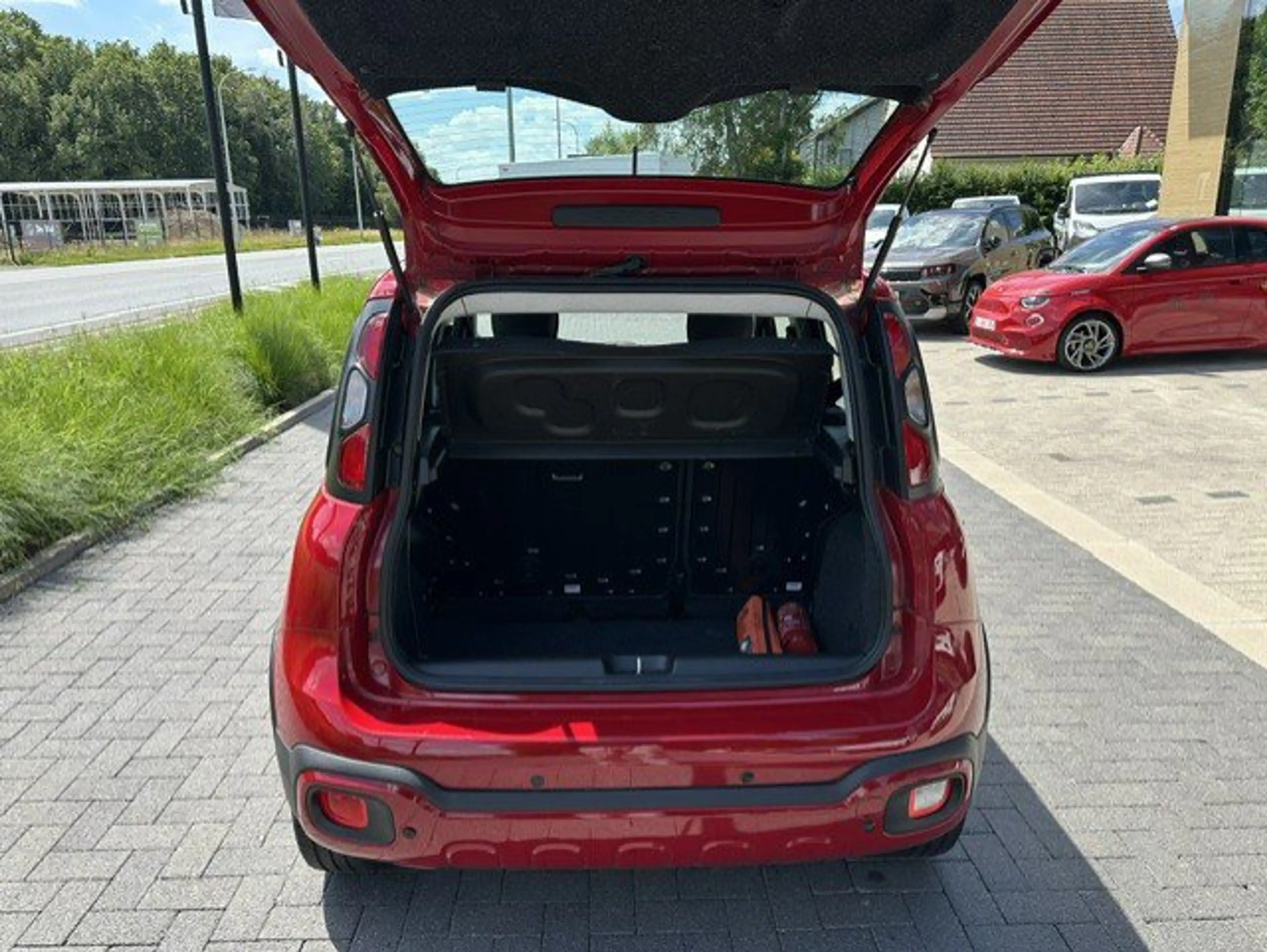 Fiat Panda FIAT PANDA 1.0i HYBRID CROSS — photo 8