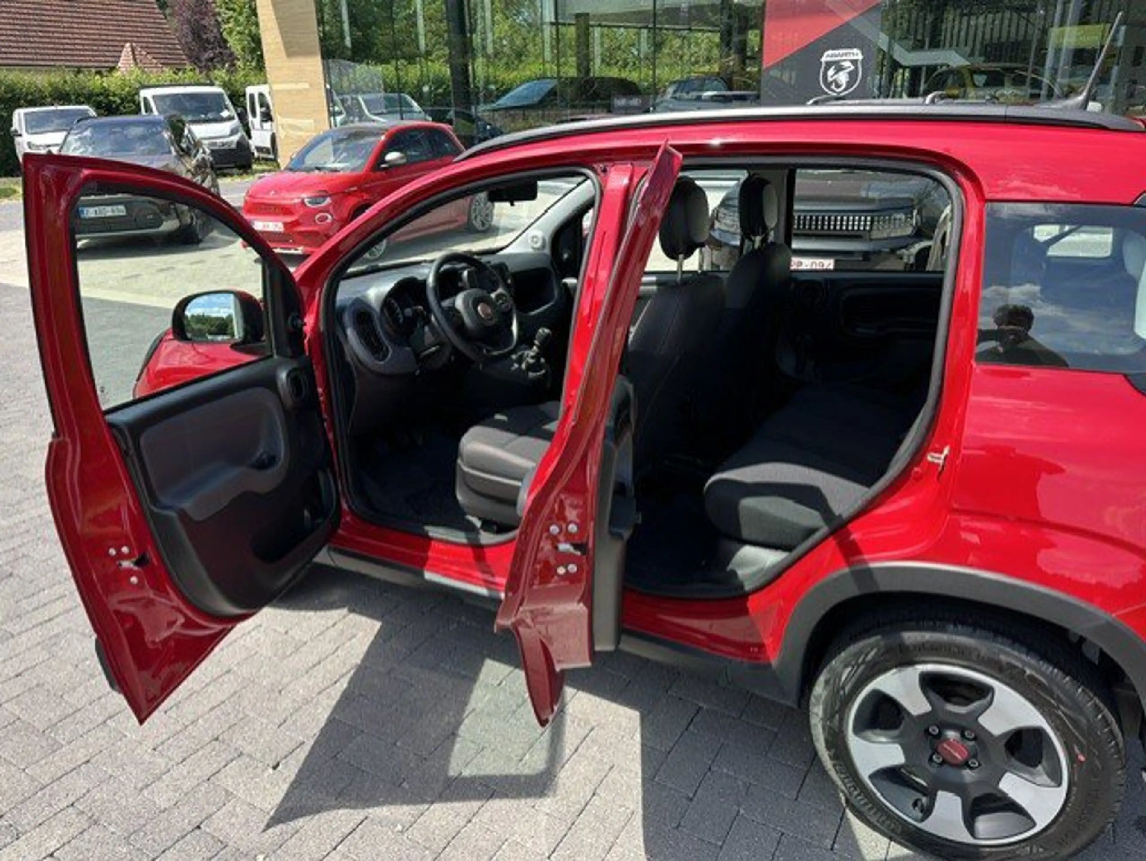 Fiat Panda FIAT PANDA 1.0i HYBRID CROSS — photo 11