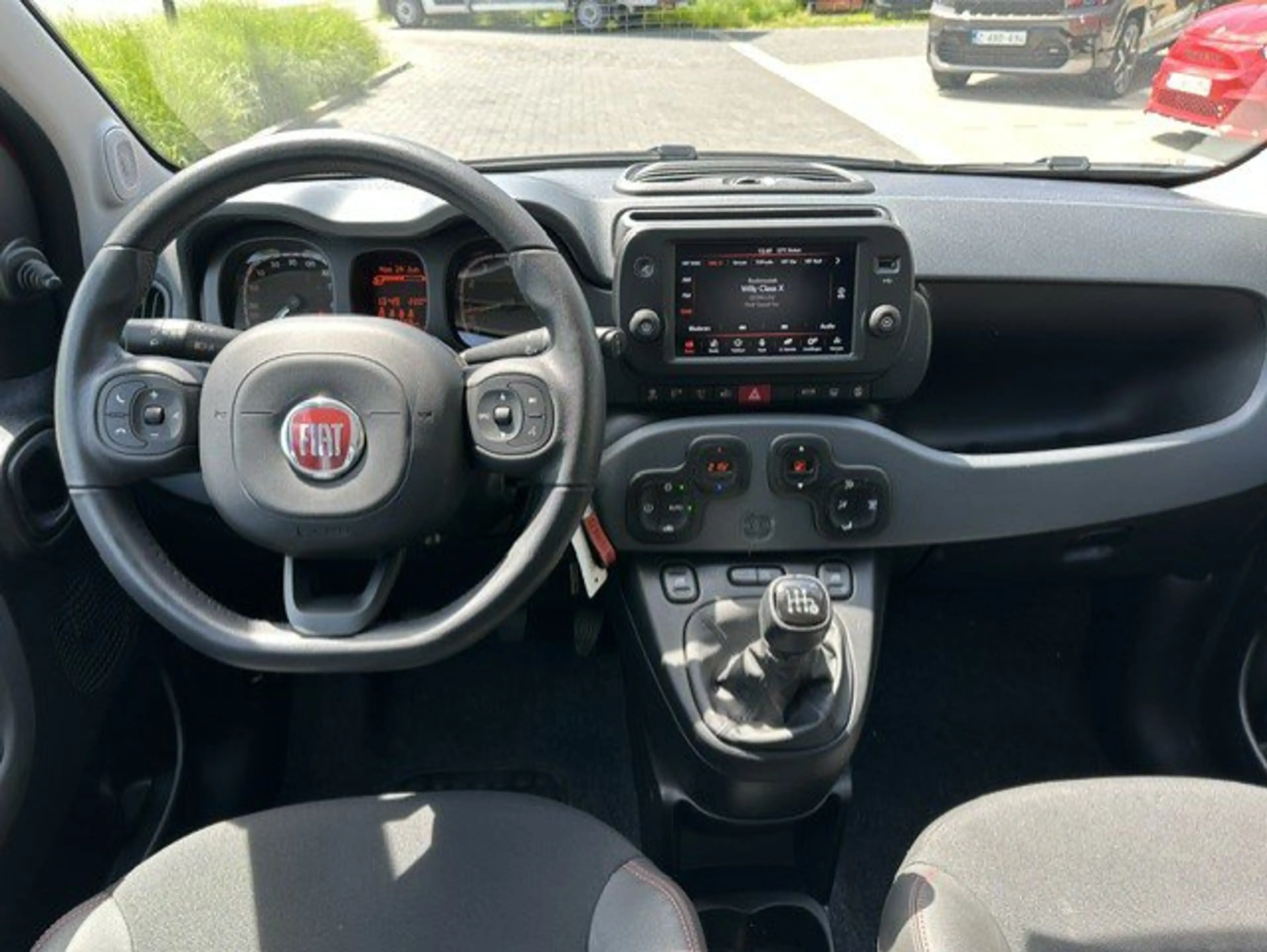 Fiat Panda FIAT PANDA 1.0i HYBRID CROSS — photo 4