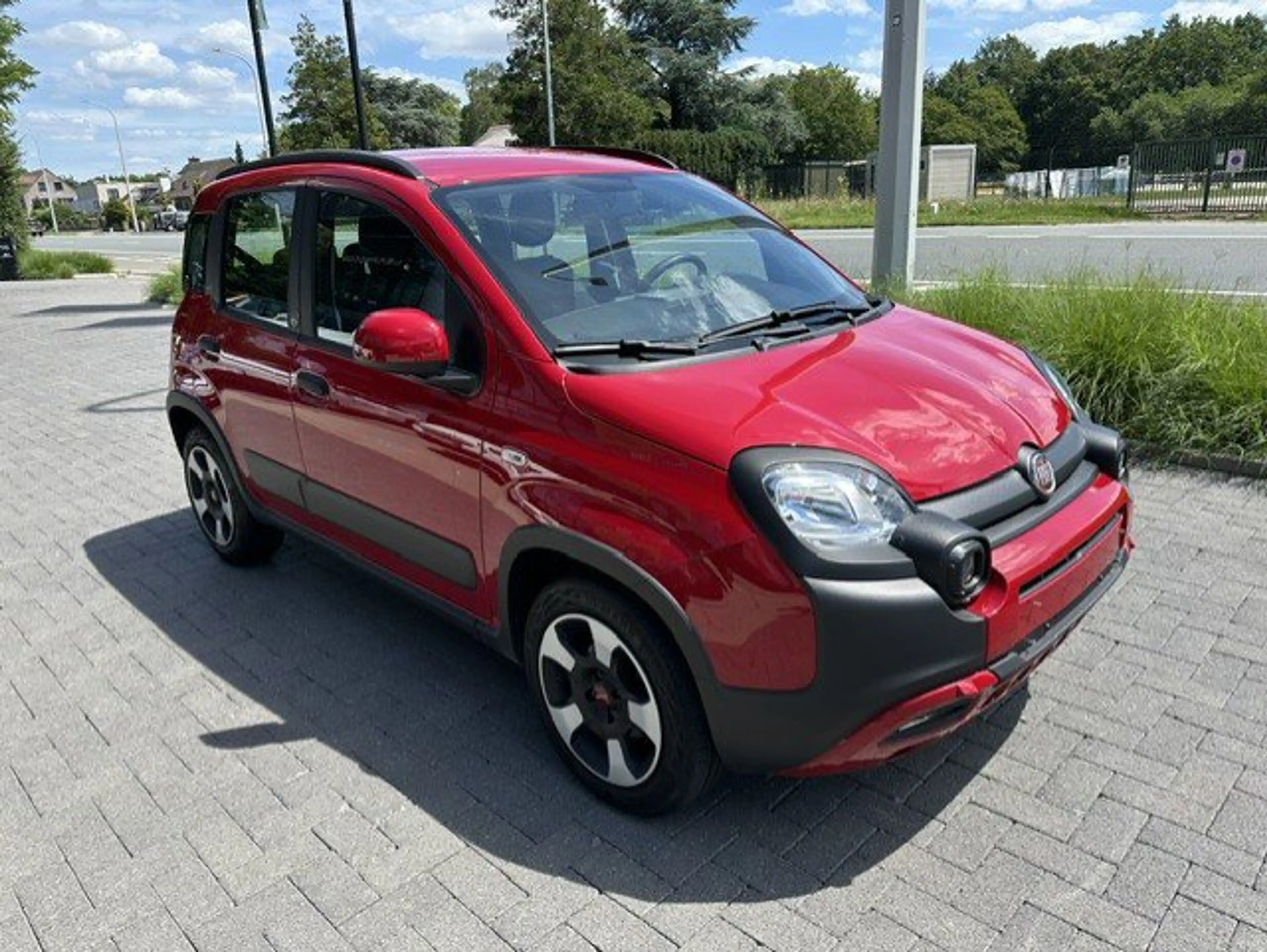 Fiat Panda FIAT PANDA 1.0i HYBRID CROSS — photo 10