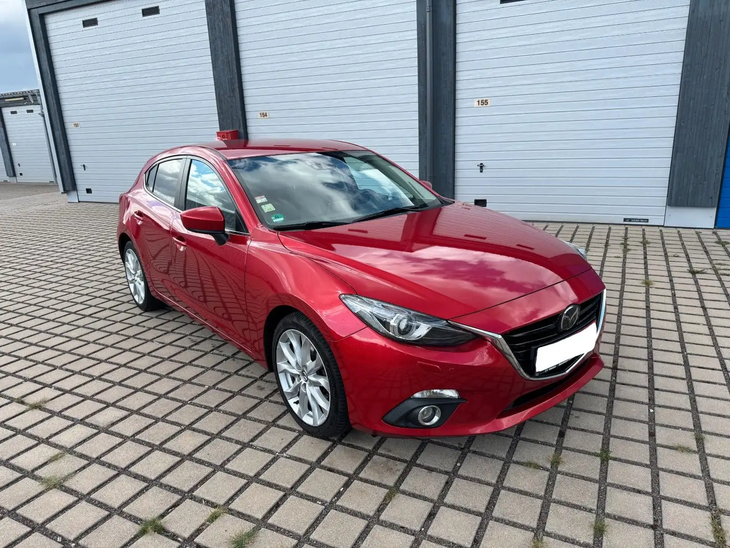 Mazda 3 Lim. Sports-Line*BOSE*HEAD UP*KEYLESS GO* Rot - 2