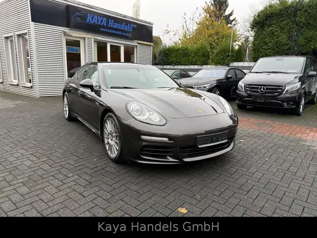 Porsche Panamera Diesel Leder/Kamera/Luft/20"/2.Hand