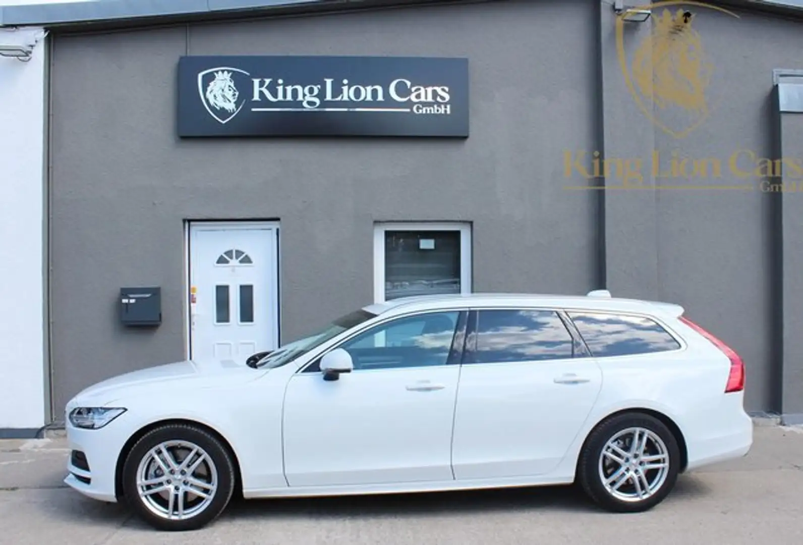 Volvo V90 Kombi T5 KAMERA+INTELLI.SAFE+BLIS+ACC+LED+ Fehér - 2