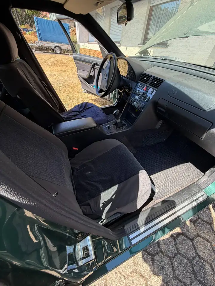 Mercedes-Benz 220 Esprit, foto 7