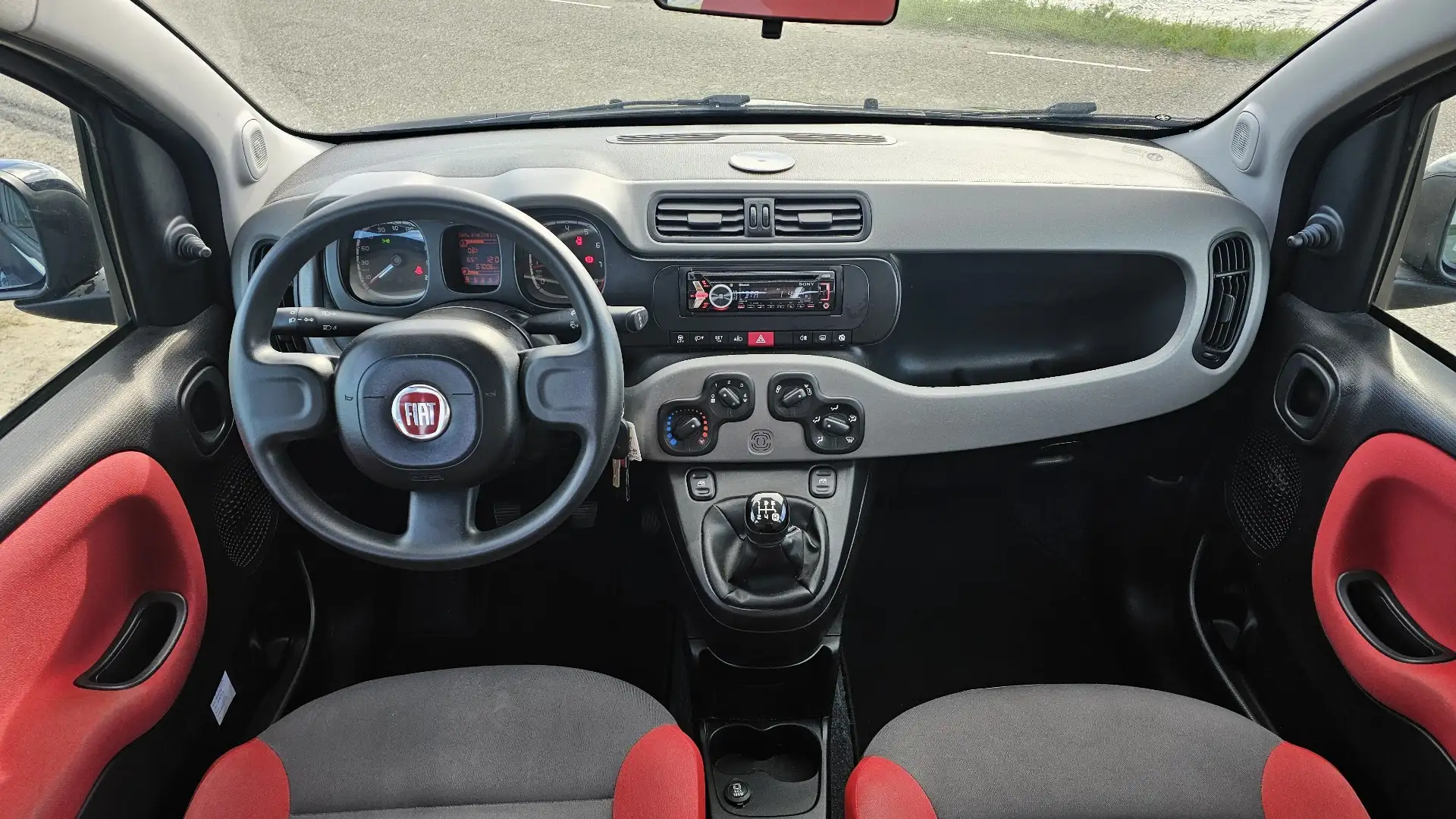 Fiat Panda 0.9 TwinAir Edition Cool Zwart - 2