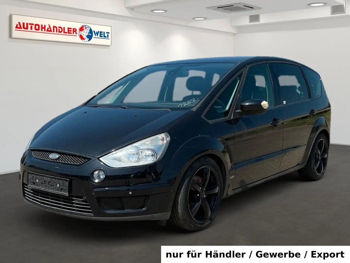 Ford S-Max 2.0 TDCI Dual-AAC PDC FSHz SHZ Černá - 1
