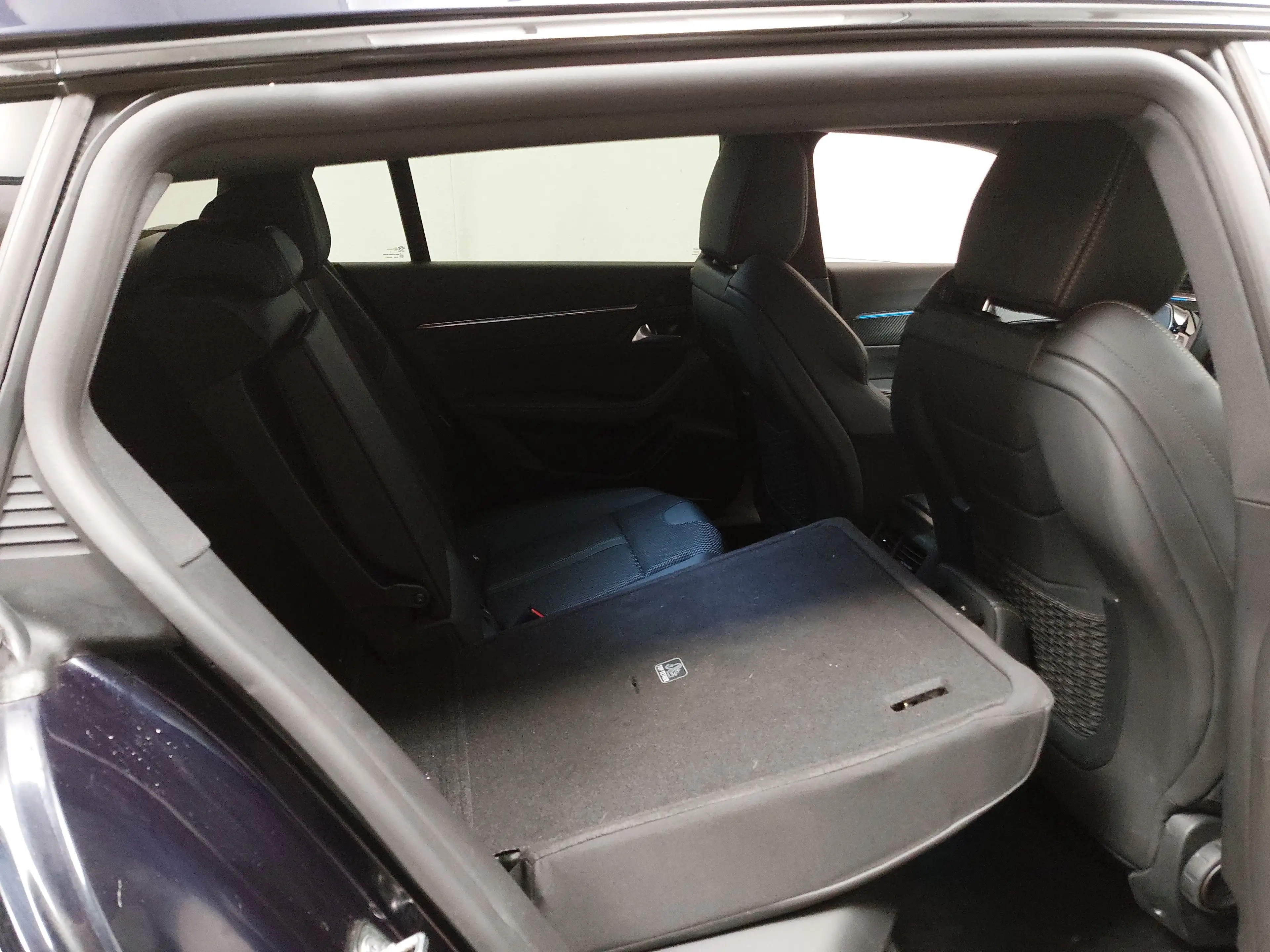 Peugeot 508 508 T-LEDER KLIMAAUT LED RADIO MFL PANO SHZ VC PDC Navi — photo 11