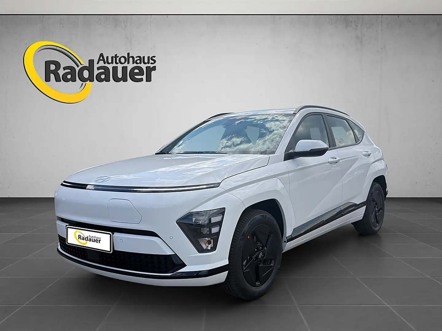 Hyundai KONA Kona Elektro 48,6kWh Smart Line Weiß - 1