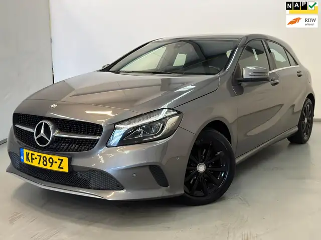 Mercedes-Benz A 160 NL-auto / Facelift / Camera / Navi