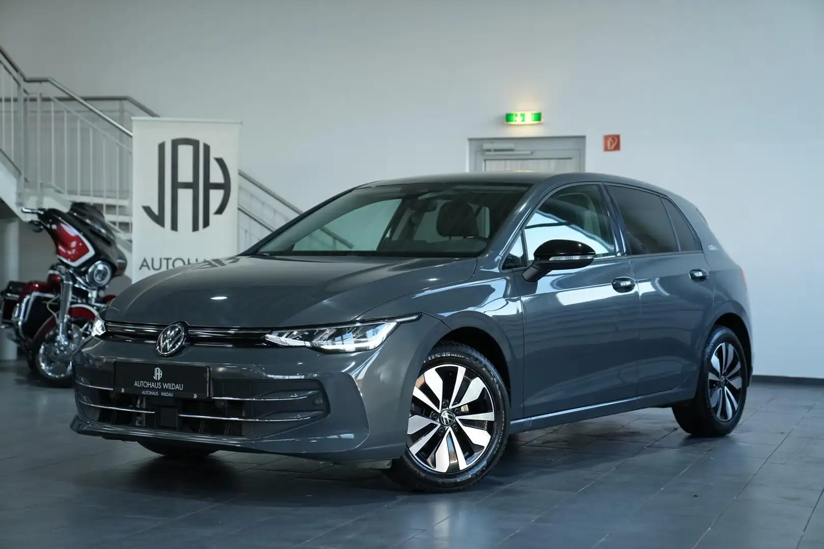 Volkswagen Golf VIII 1.5 eTSI 85 kW Goal *AUT*LED*CARPLAY*ACC* Gris - 1