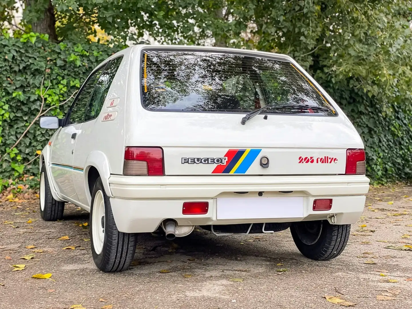 Peugeot 205 205 Rallye Beyaz - 2