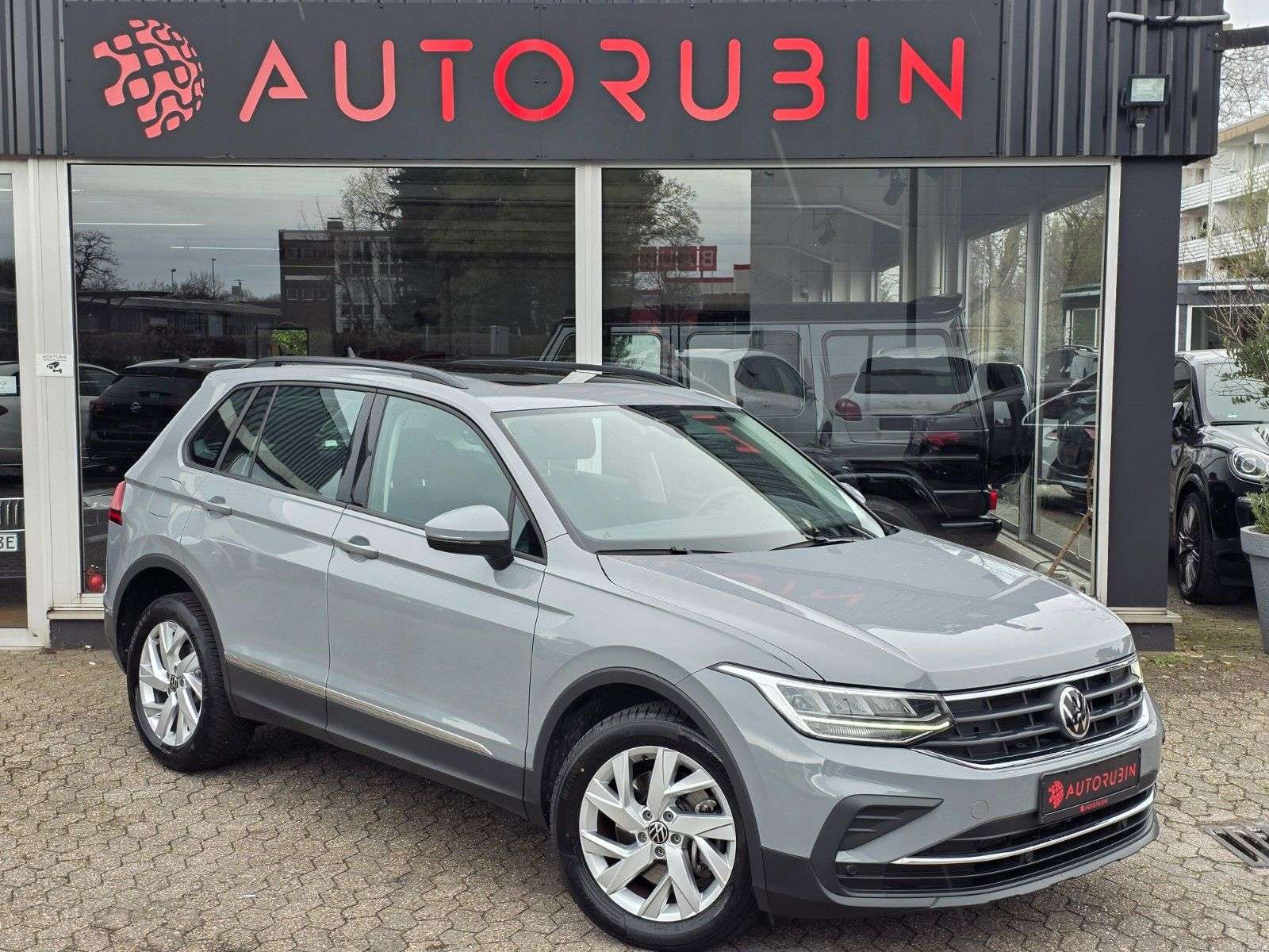 Second hand Volkswagen Tiguan 2.0 TSI 4Motion