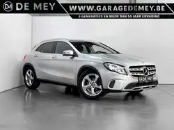 Mercedes-Benz GLA GLA 180 AT 1.6i / Camera / Navigatie / Cruise control / PDC