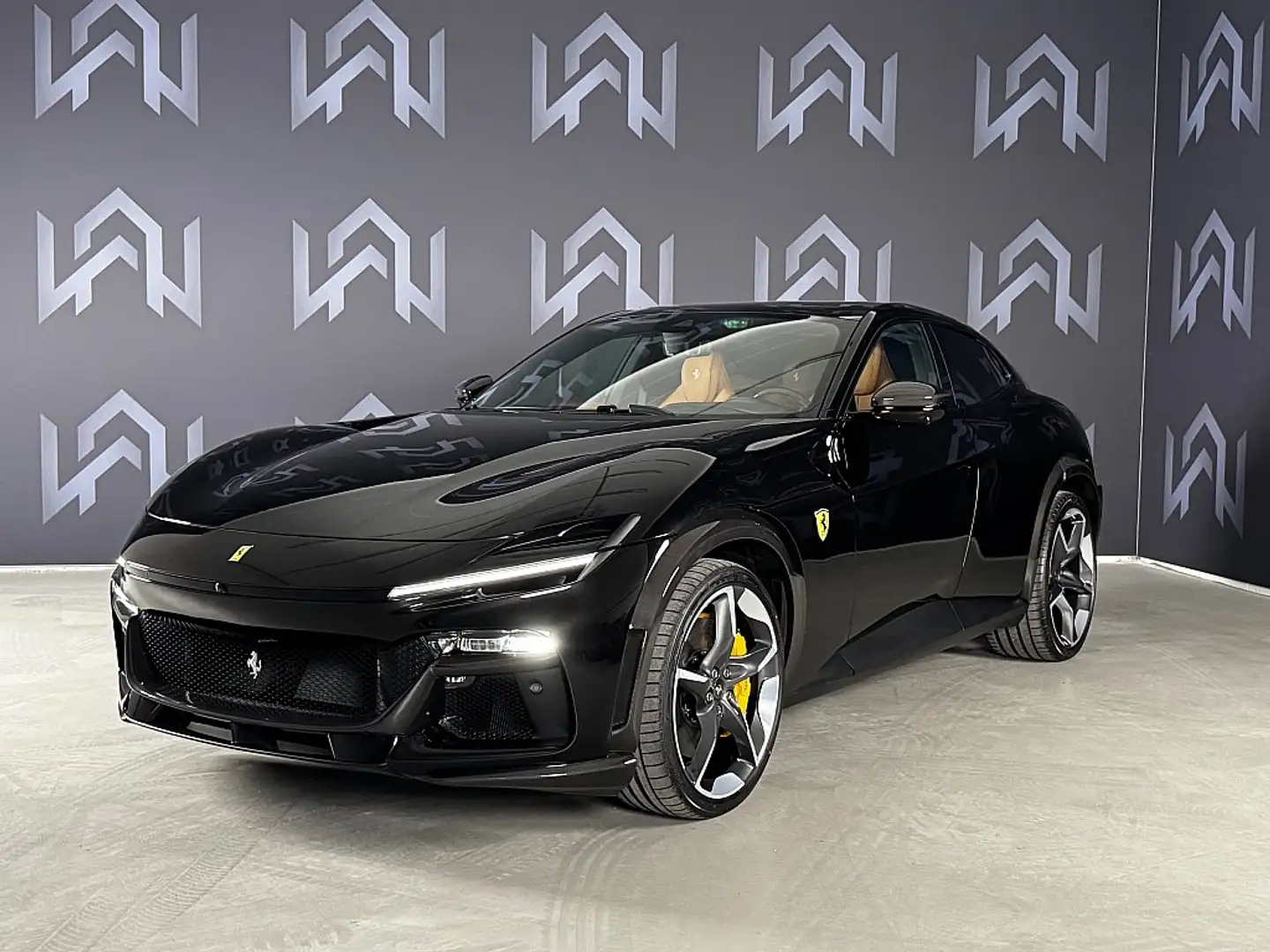 Ferrari Purosangue Negru - 1