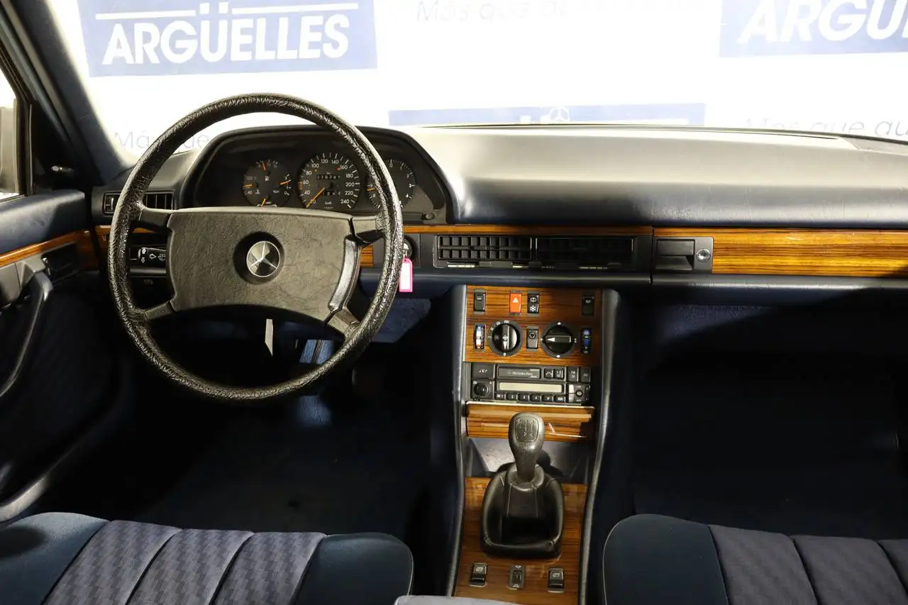 Mercedes-Benz 280 S, foto 12