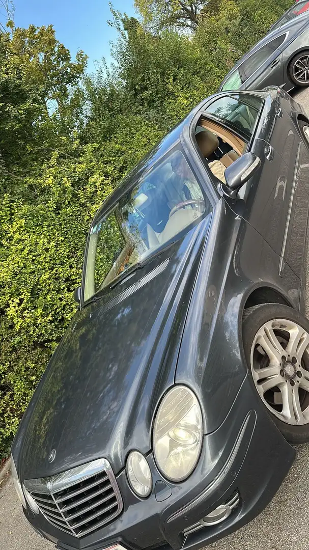 Mercedes-Benz E 280 E 280 Avantgarde 4MATIC Aut. Avantgarde - 2