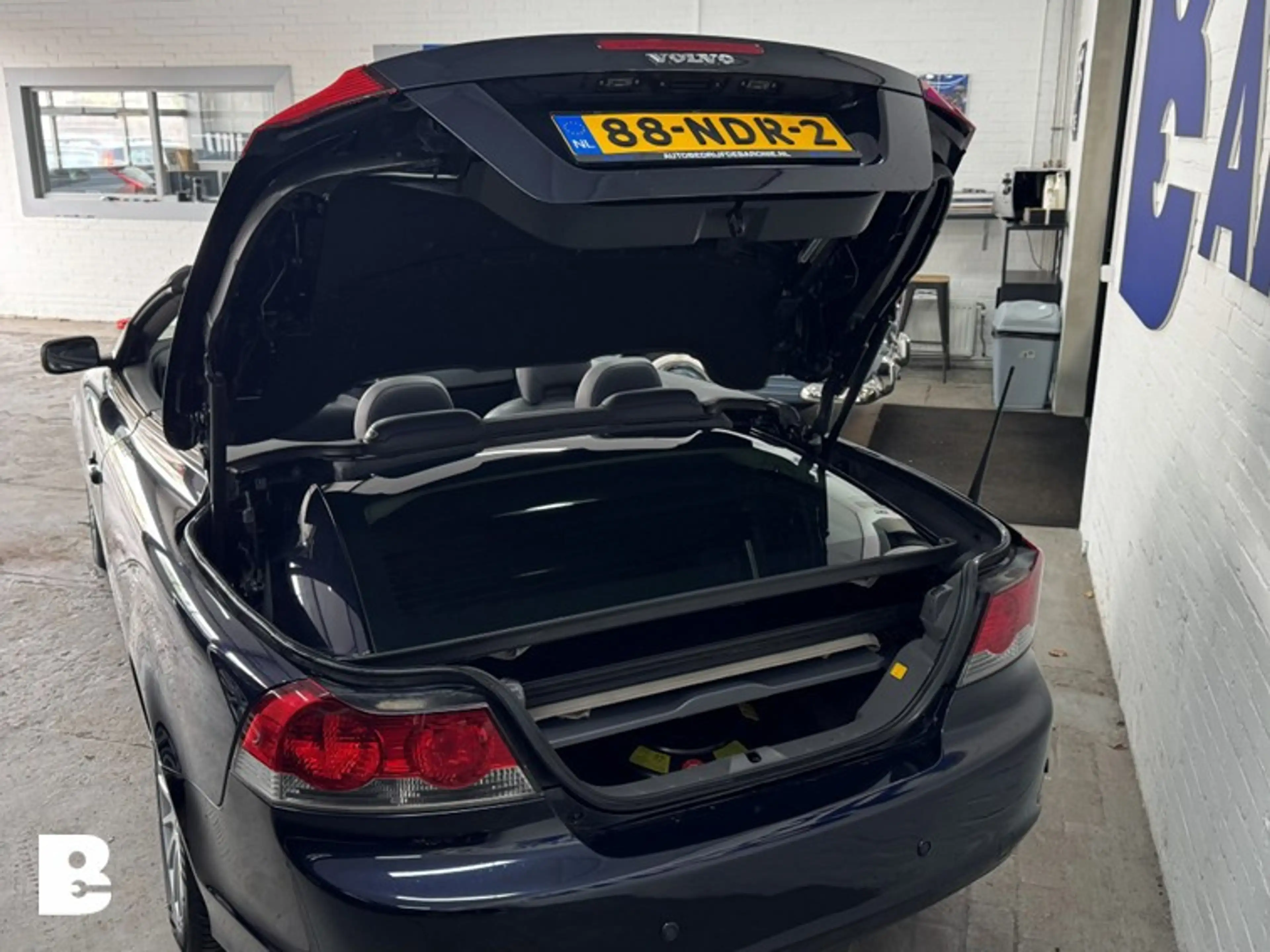 Volvo C70 Convertible 2.4i Summum, automaat — photo 13