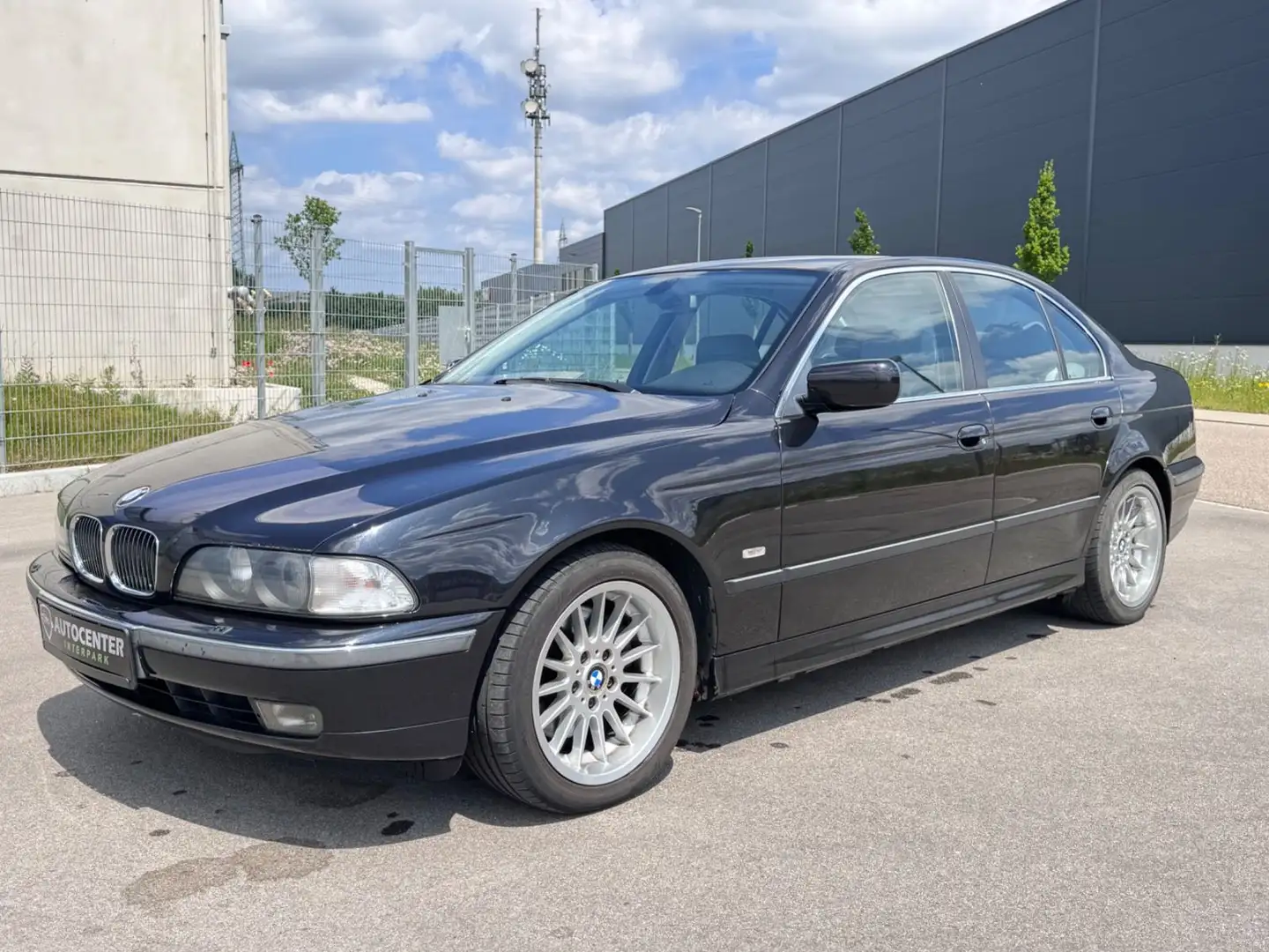 BMW 540 i/LEDER/KLIMA/SHZ/PDC/Tempo/Elektr. Fenster crna - 1