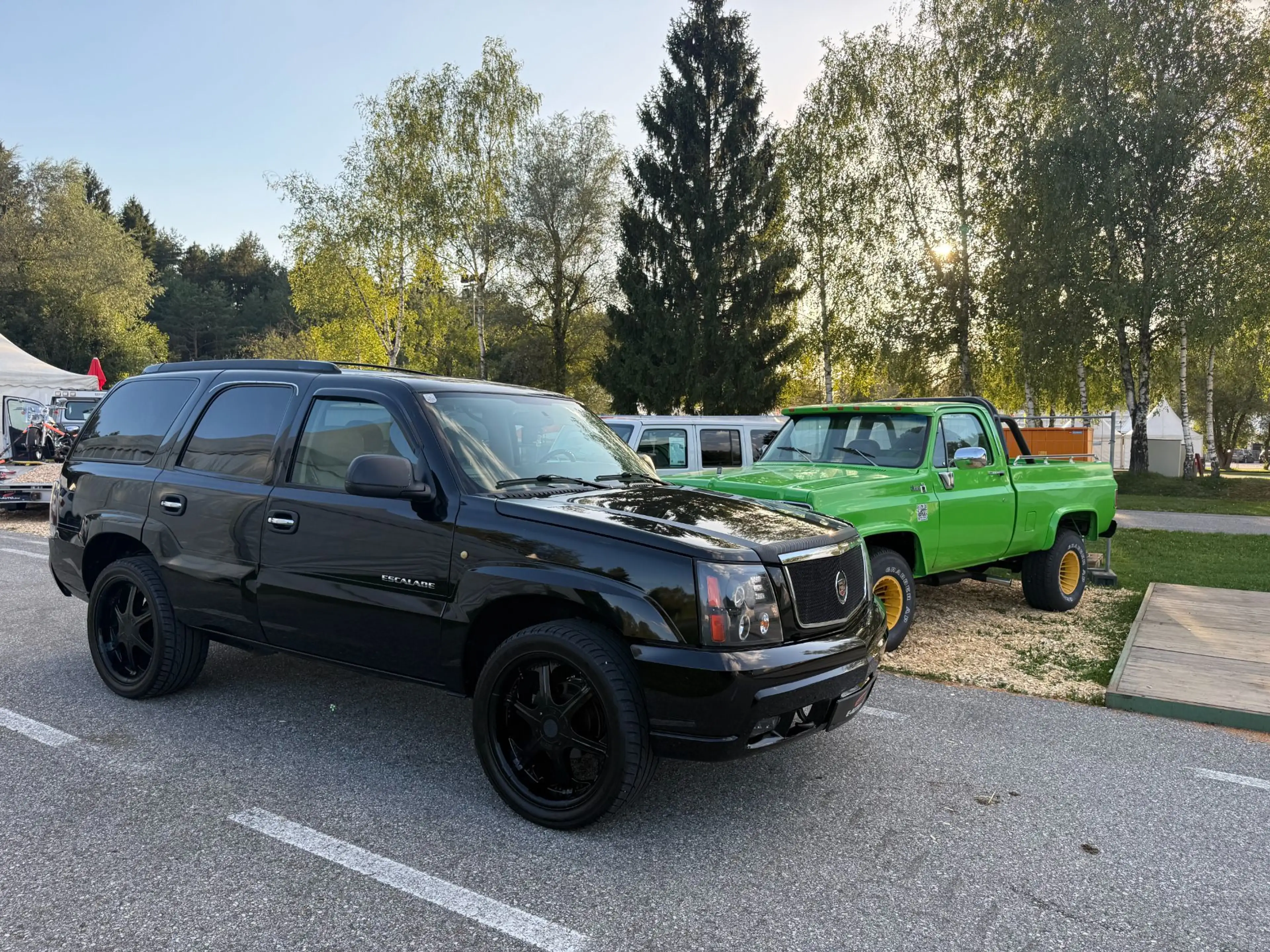 Cadillac Escalade 6.0 V8 Aut. *ÖSTERR. TYPISIERT *GEPFLEGTER ZUSTAN — photo 12