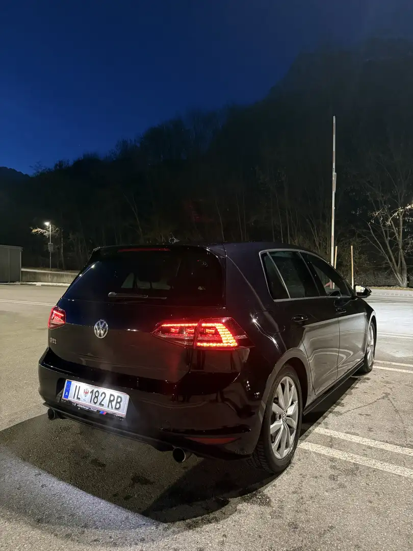 Volkswagen Golf GTI 2,0 TSI Performance - 2