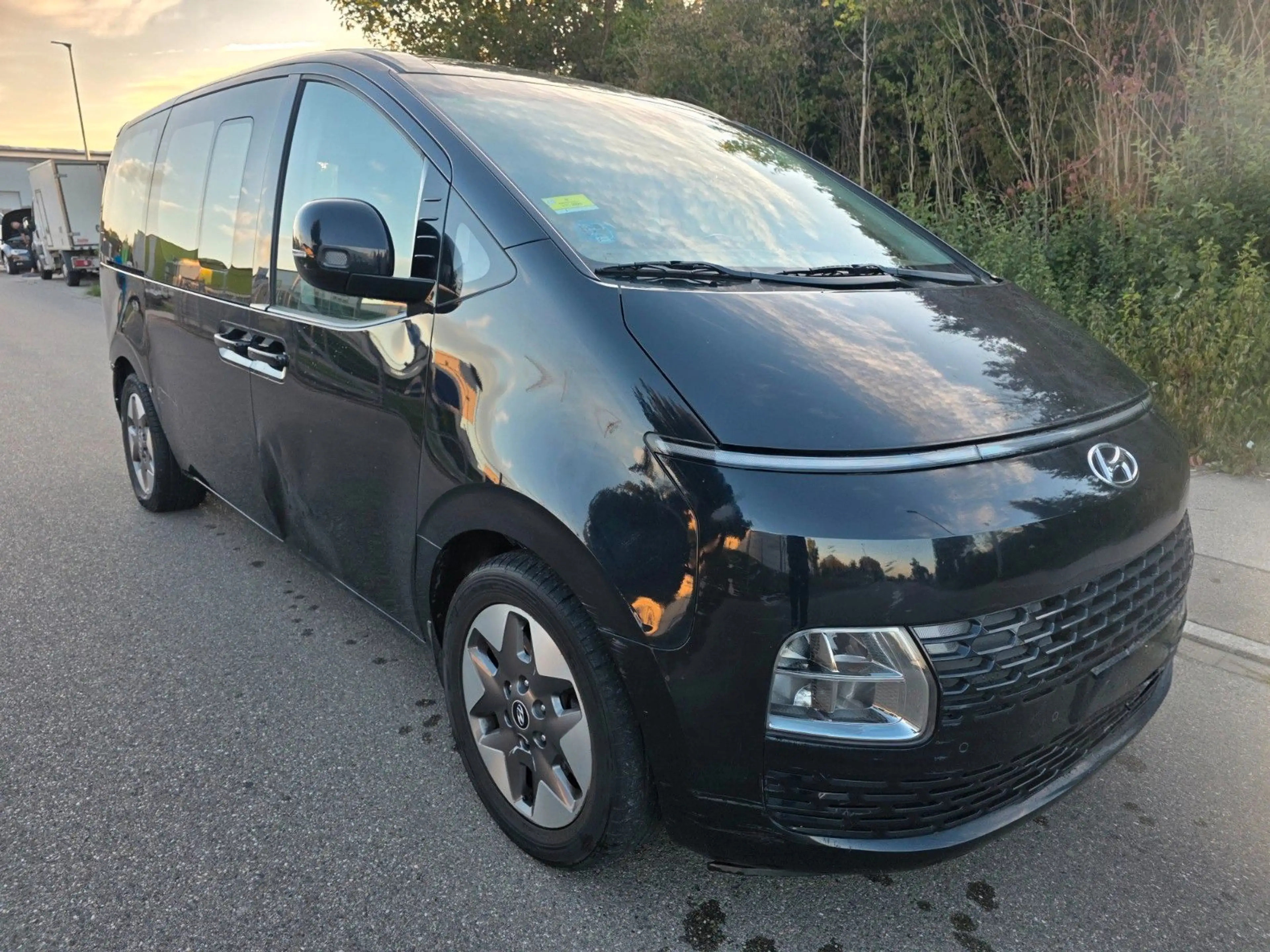 Hyundai STARIA — photo 6