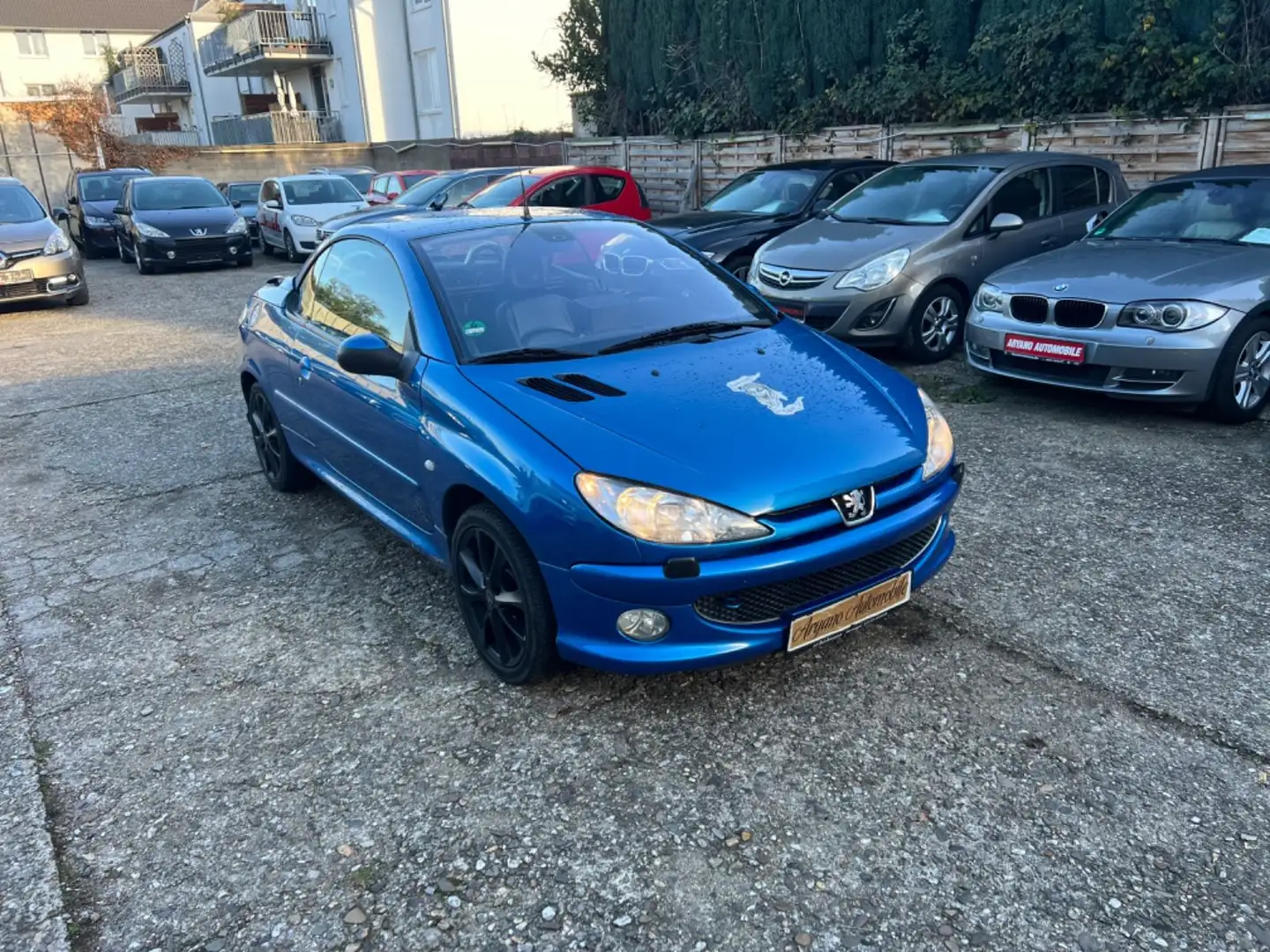 Peugeot 206 Cabriolet CC Platinum*Leder*Kamera*Navi*Klim Blau - 2