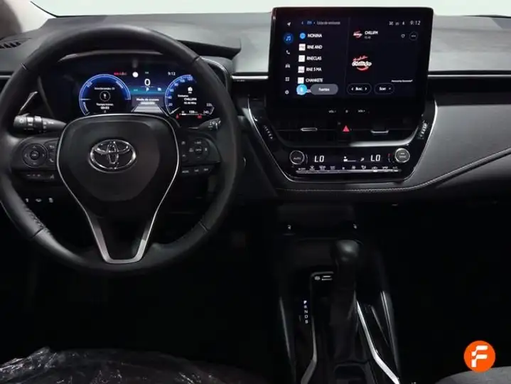 Toyota Corolla Cross Hybrid 140 Style 2025, foto 11