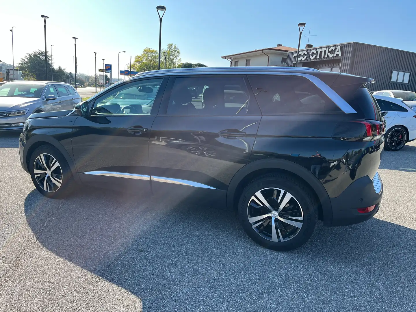 Peugeot 5008 1.5 bluehdi Allure Pack s Nero - 2