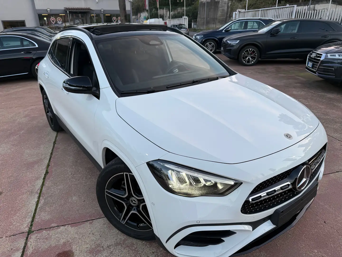 Mercedes-Benz GLA 200 GLA 200 Amg Premium Plus auto - 2