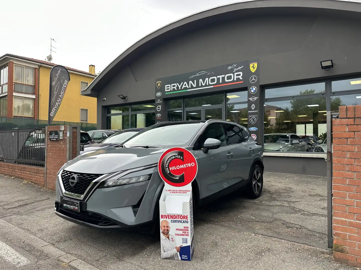 Nissan Qashqai MHEV 140 CV Tekna Grigio - 1
