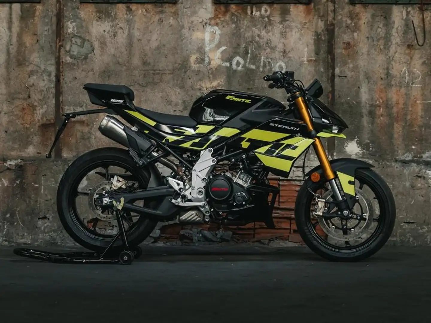 Fantic 125M Fantic Stealth 125 – MY26 – ABS Weiß - 2