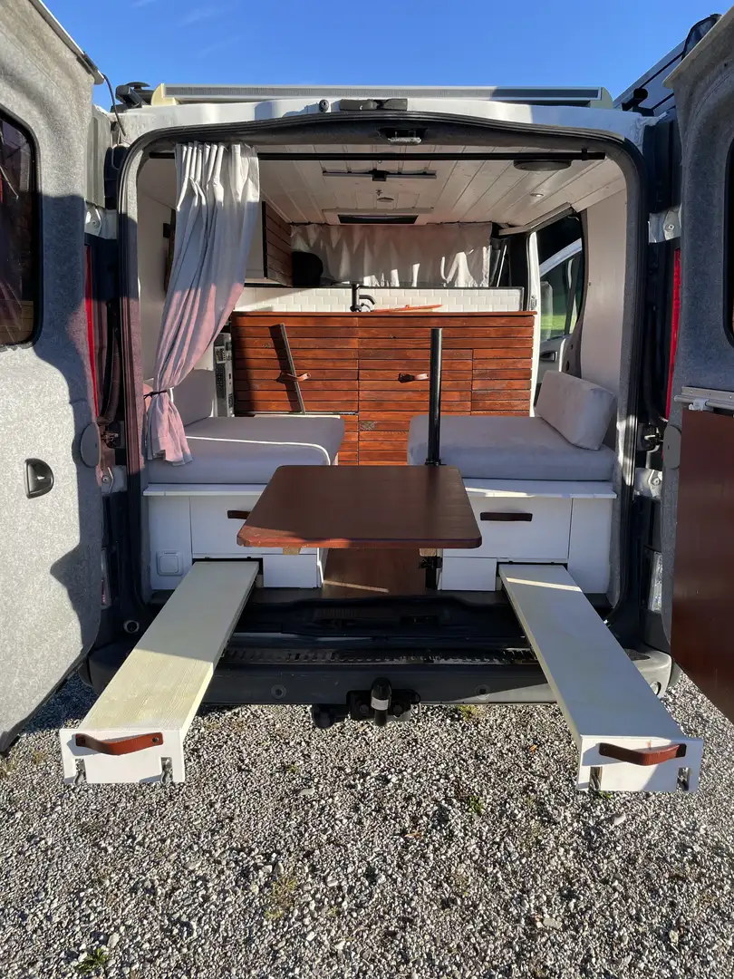Renault Trafic DIY Campervan L1H1 2,7t - 2