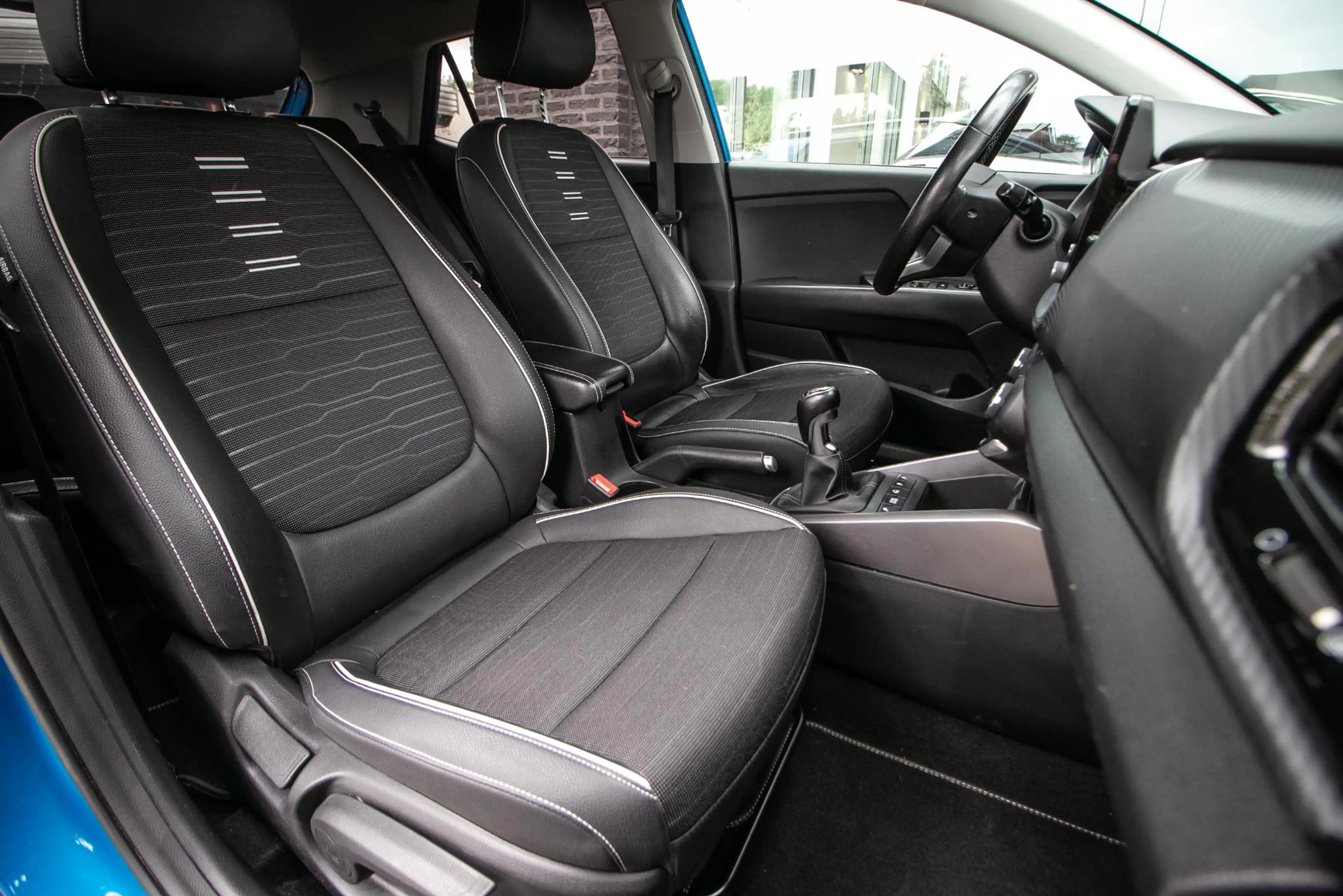 Kia Stonic 1.0 T-GDi MHEV GT-Line | Trekhaak afn | stoel en s — photo 5