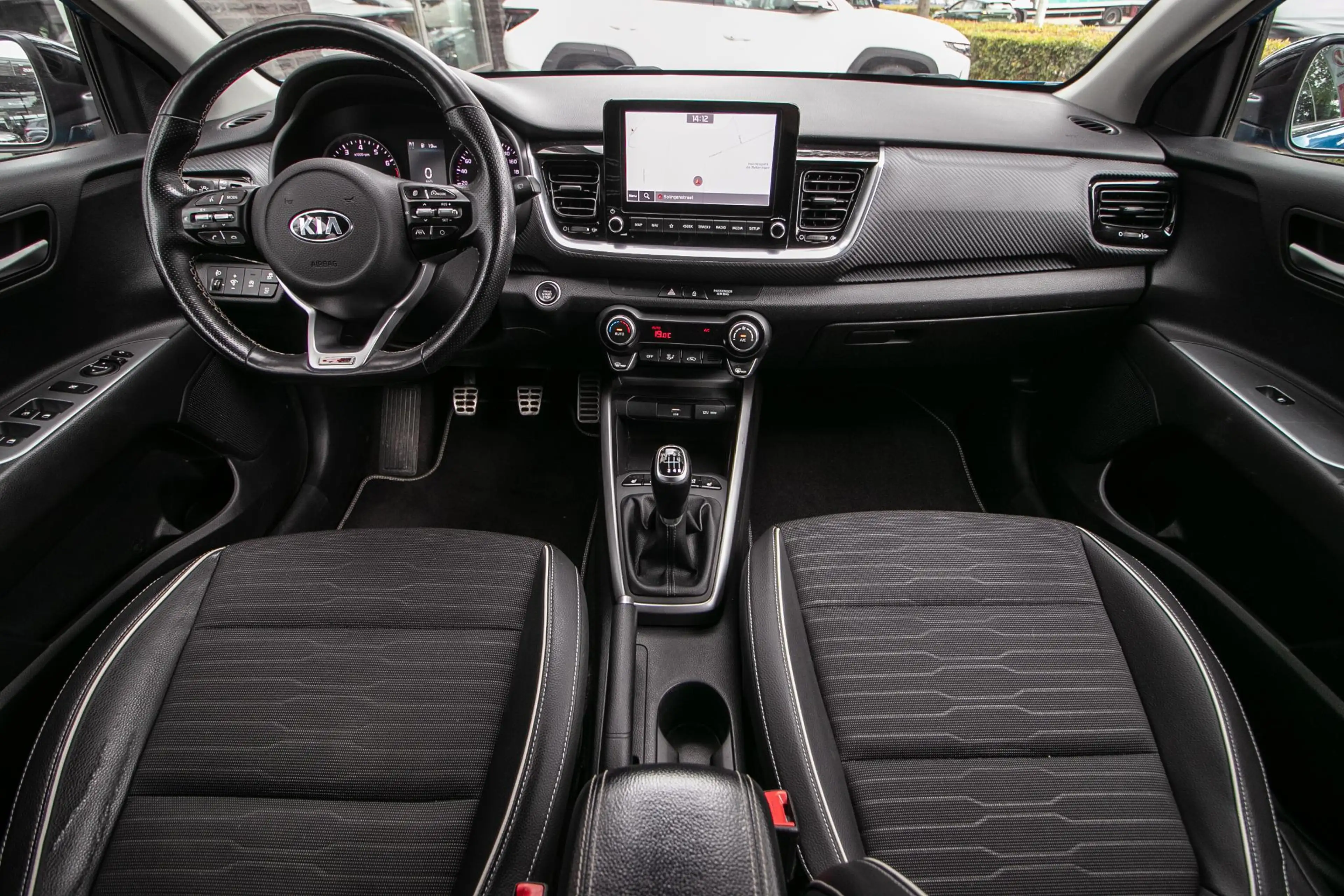 Kia Stonic 1.0 T-GDi MHEV GT-Line | Trekhaak afn | stoel en s — photo 14