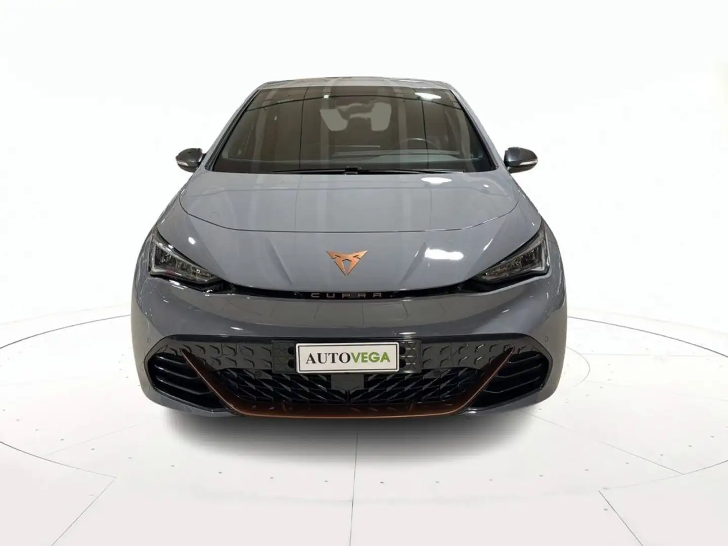CUPRA Born 58kwh Grigio - 2