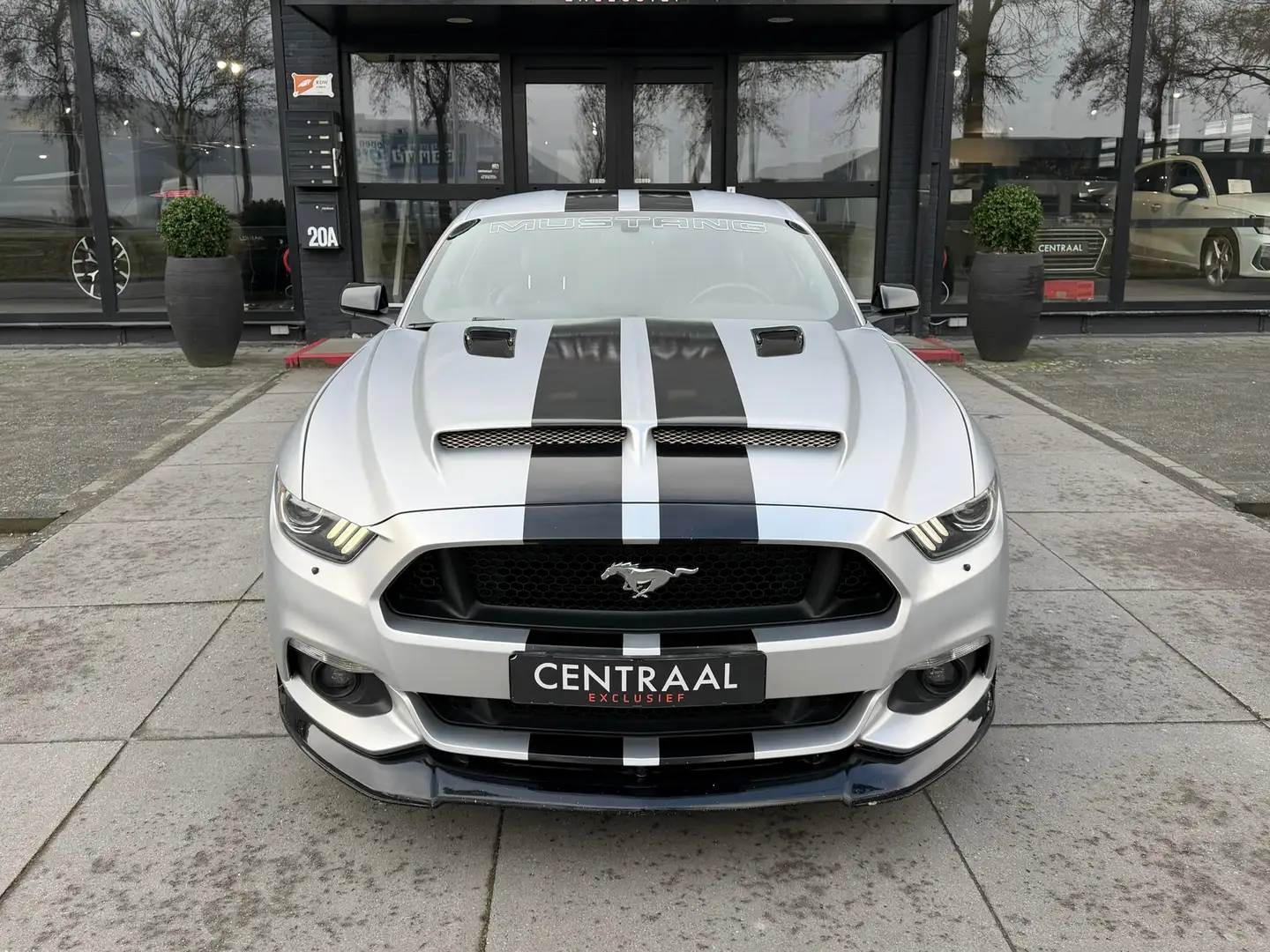 Ford Mustang 3.7 V6 Leder|HUD|305PK|Camera|Keyless Grau - 2