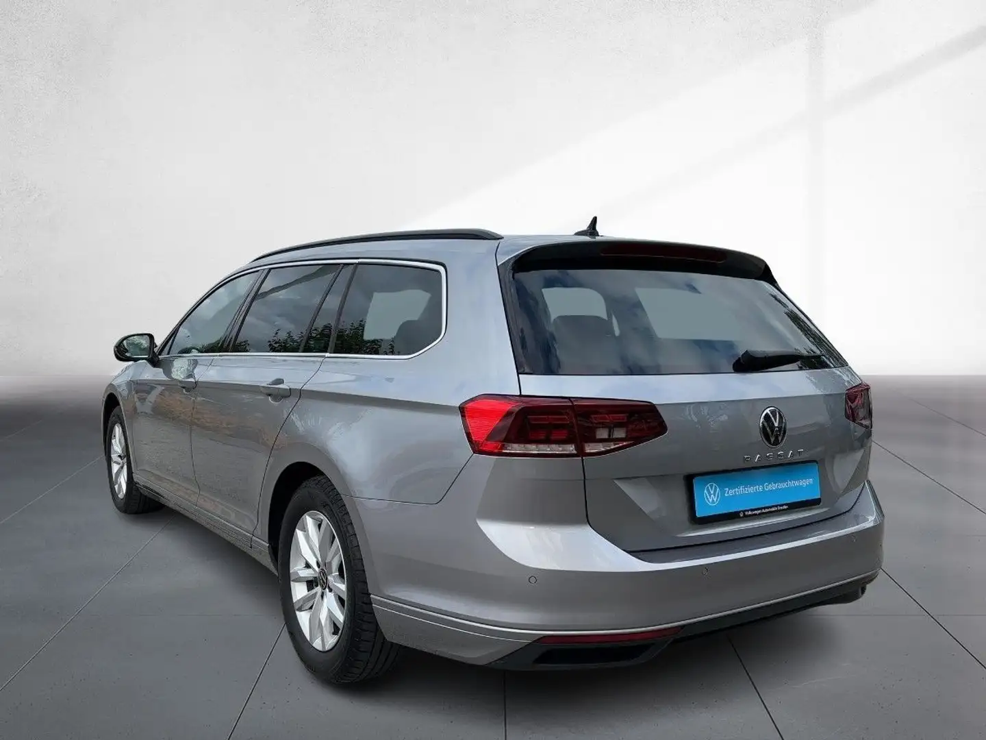 Volkswagen Passat Variant Business 2.0 TDI LED APP KAM TRAV Silber - 2