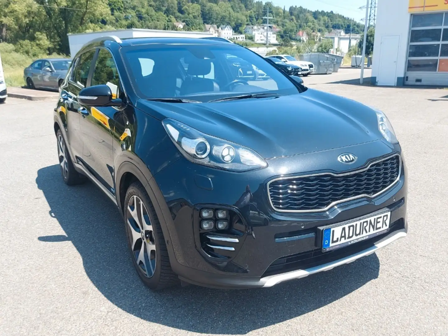 Kia Sportage GT-Line 4WD Sportpaket Panorama Navi Soundsystem B Schwarz - 1