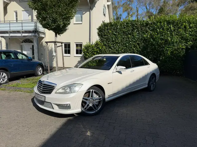 Mercedes-Benz S 63 AMG L *1.Hand*TÜV&Service NEU*Carbon*Voll*Pano