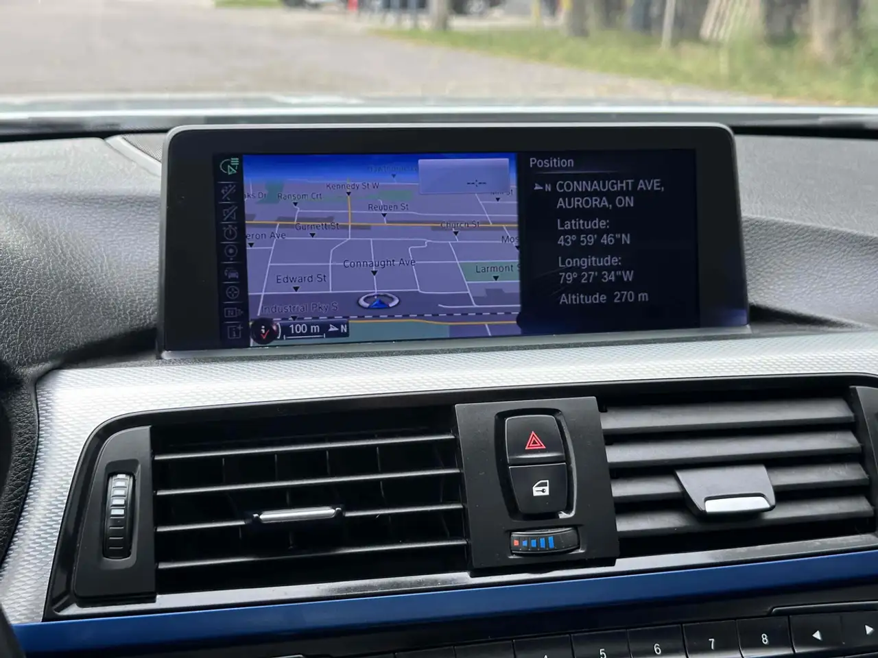 BMW 3 Series снимка BMW 3 Series
