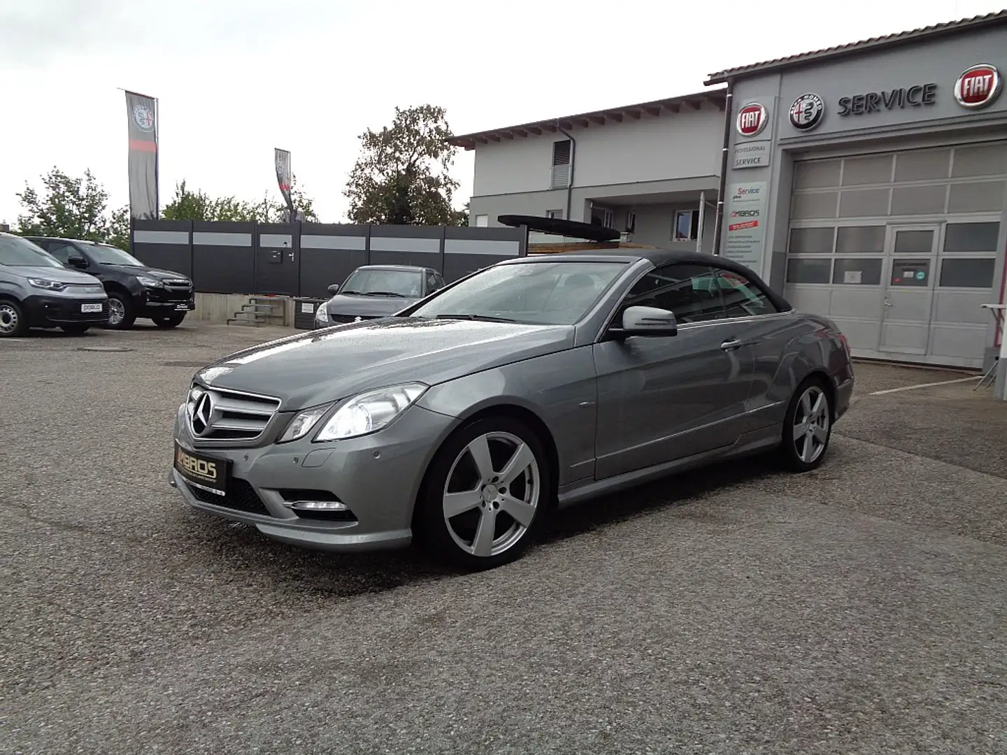 Mercedes-Benz E 350 Cabrio CDI BlueEfficiency Aut. TOP Ausstattung ... Grau - 2