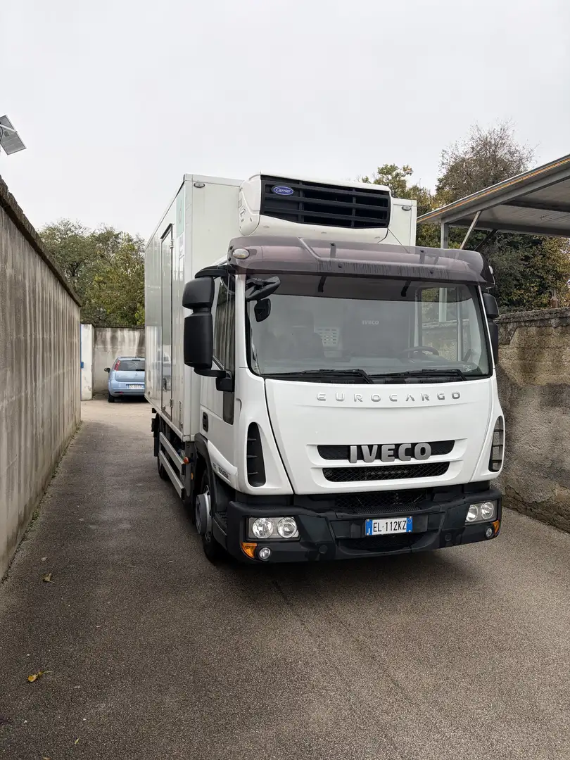 Iveco eurocargo 100E22 E5 gancio carni - 1